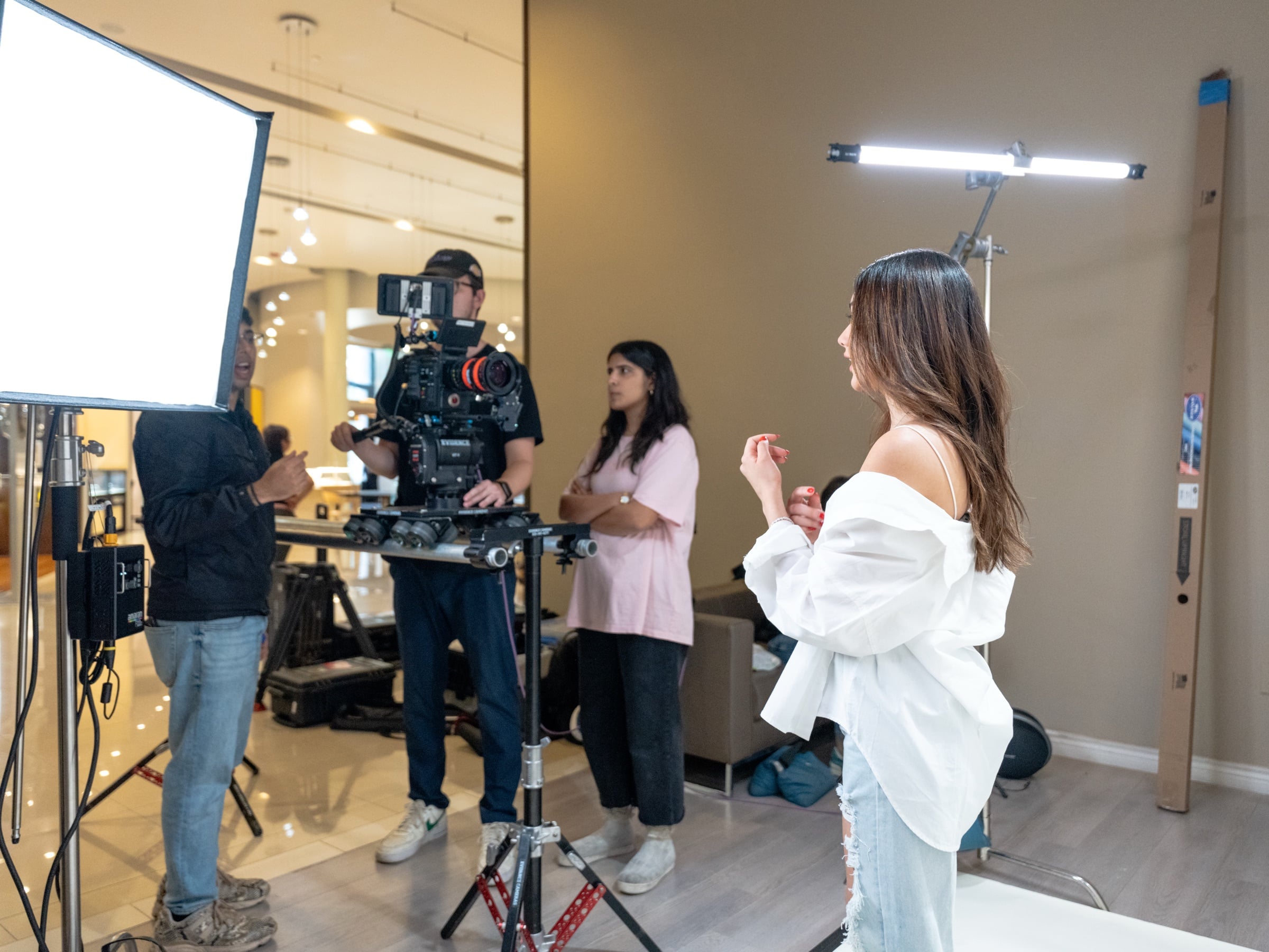Behind-the-scenes frame from the Hing Wa Lee commercial shoot (04)