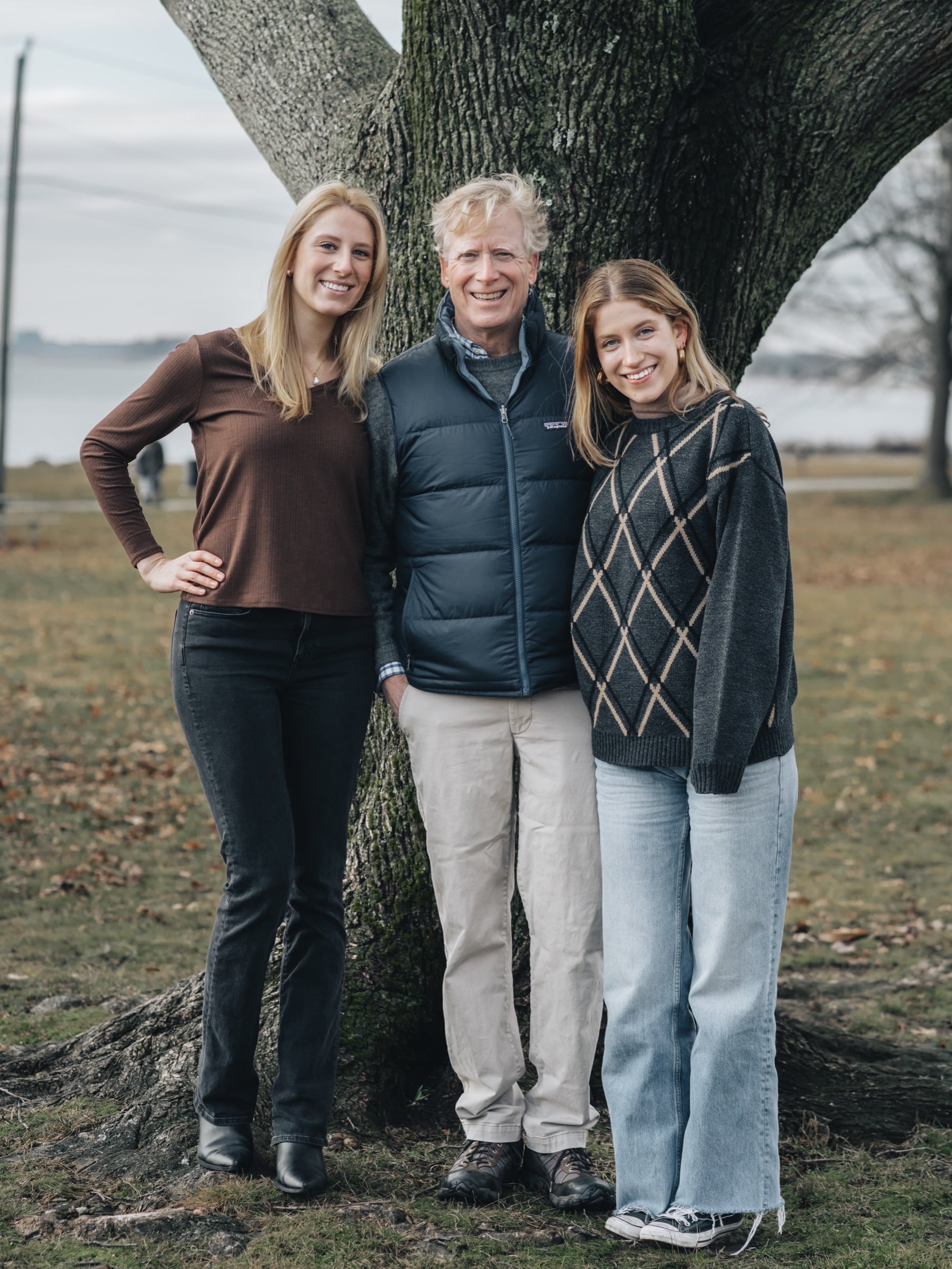 Candid family portrait in golden afternoon light at Sherwood State Park